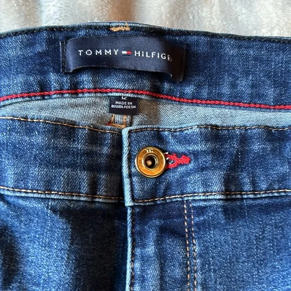 EUC Tommy slim jeans - Picture 2 of 8